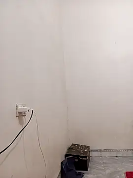 Snapshot of sumy-00 chatting on 11-08-25, 01:50 sumy-00 online show from 11-08-25, 01:50