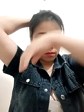 Snapshot of sumy-00 chatting on 11-25-25, 02:55 sumy-00 online show from 11-25-25, 02:55