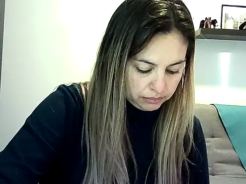 Valery  Rouse  online show from 07-21-26, 11:45