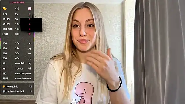 DreamyOlivia online show from 09-14-25, 10:25