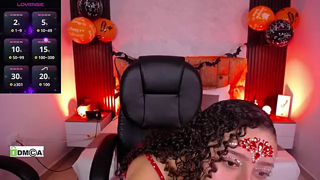 Snapshot of alondraandsweet1 chatting on 10-10-25, 04:22 alondraandsweet1 online show from 10-10-25, 04:22