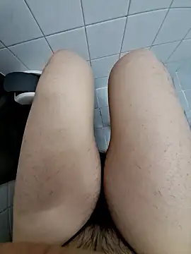 Snapshot of thcn12345 chatting on 02-09-26, 10:03 thcn12345 online show from 02-09-26, 10:03