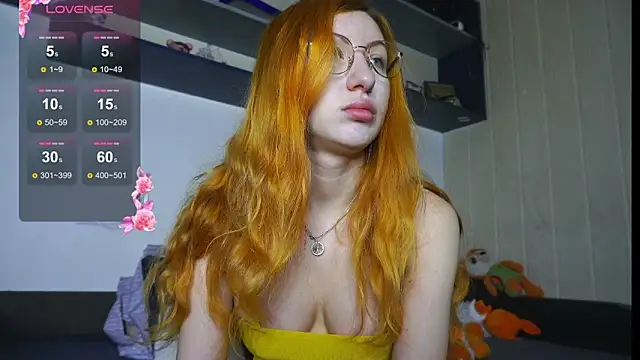 Snapshot of DaddysLittleSlutfox chatting on 02-15-26, 10:25 DaddysLittleSlutfox online show from 02-15-26, 10:25