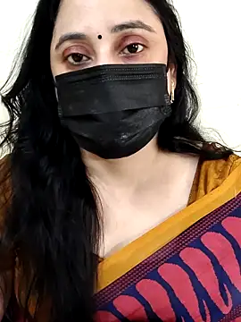 Snapshot of Monica_cams chatting on 09-15-25, 02:50 Monica cams online show from 09-15-25, 02:50