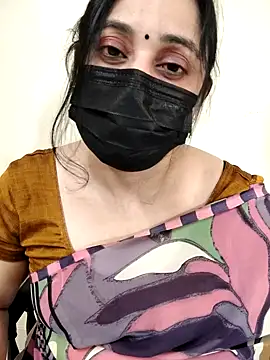 Snapshot of Monica_cams chatting on 09-20-25, 06:42 Monica cams online show from 09-20-25, 06:42