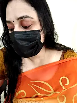 Snapshot of Monica_cams chatting on 10-09-25, 04:32 Monica cams online show from 10-09-25, 04:32