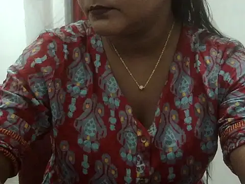 Snapshot of Raniting19 chatting on 07-16-26, 12:11 Raniting19 online show from 07-16-26, 12:11