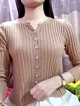 CherryBeii online show from 11-22-25, 04:55