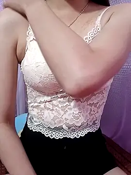 CherryBeii online show from 05-04-26, 01:29