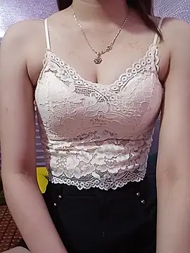 Snapshot of CherryBeii chatting on 05-15-26, 11:23 CherryBeii online show from 05-15-26, 11:23