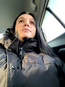 Snapshot of VendiMur chatting on 10-26-25, 03:12 VendiMur online show from 10-26-25, 03:12