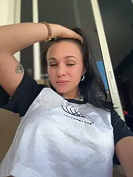 VendiMur online show from 12-18-25, 02:06