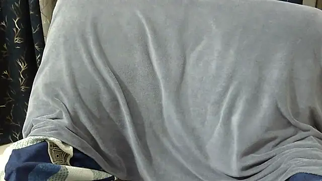 Riva arora01 online show from 04-08-26, 12:05