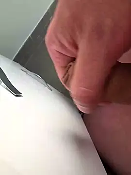 NuclearValue40 online show from 04-15-26, 05:20