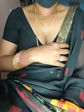 Snapshot of SindhuHappy chatting on 06-15-26, 11:40 SindhuHappy online show from 06-15-26, 11:40