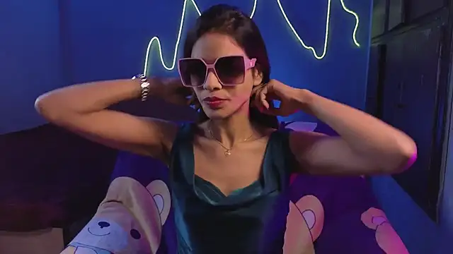 royeoy22 online show from 02-05-26, 10:31