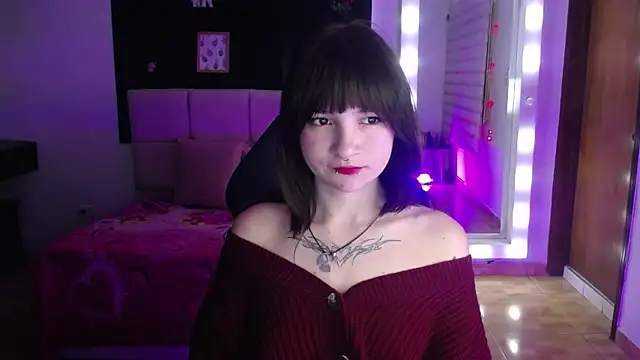  Charlotte Collins  online show from 11-25-25, 02:28