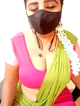 Snapshot of tamil_Vennila chatting on 02-26-26, 10:03 tamil Vennila online show from 02-26-26, 10:03