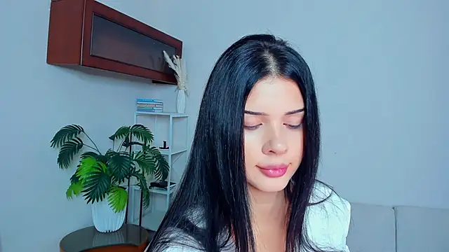 JoCauterucci online show from 09-13-25, 06:46