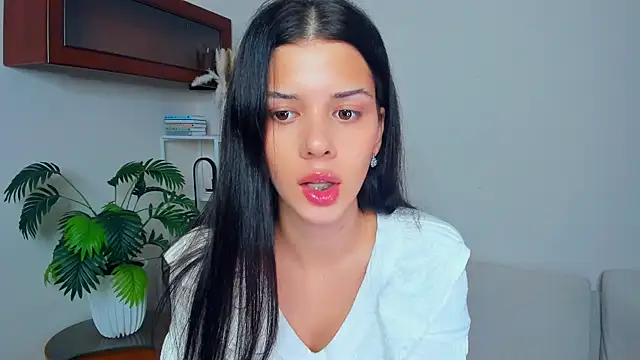 JoCauterucci online show from 10-17-25, 07:00