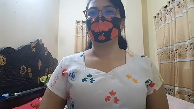 Snapshot of Elena_cruz5 chatting on 07-11-26, 05:26 Elena cruz5 online show from 07-11-26, 05:26