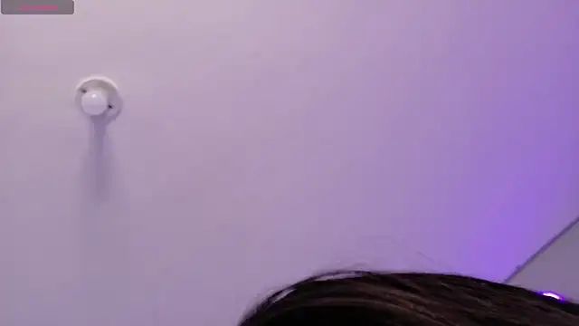 Snapshot of Emma_visconti chatting on 09-28-25, 12:43 Emma visconti online show from 09-28-25, 12:43