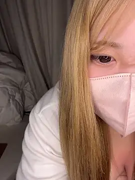 Chua-chan online show from 10-21-25, 07:36