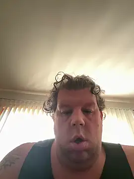 Stephanie1984 online show from 10-23-25, 12:04