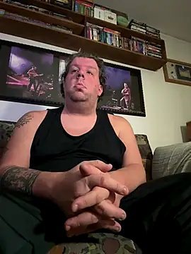 Stephanie1984 online show from 11-19-25, 12:54