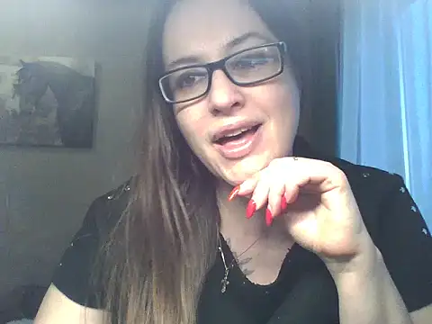 Snapshot of karina160000 chatting on 02-04-26, 01:39 karina160000 online show from 02-04-26, 01:39