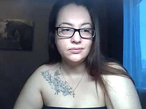 Snapshot of karina160000 chatting on 02-08-26, 04:16 karina160000 online show from 02-08-26, 04:16