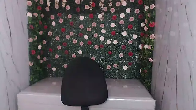 Snapshot of bull_cam chatting on 11-03-25, 07:48 bull cam online show from 11-03-25, 07:48