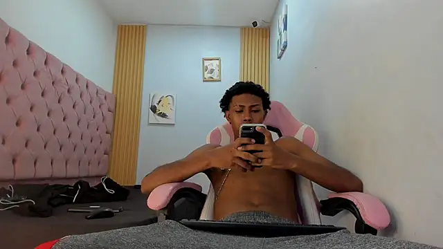 Jax Maliq online show from 11-27-25, 03:30