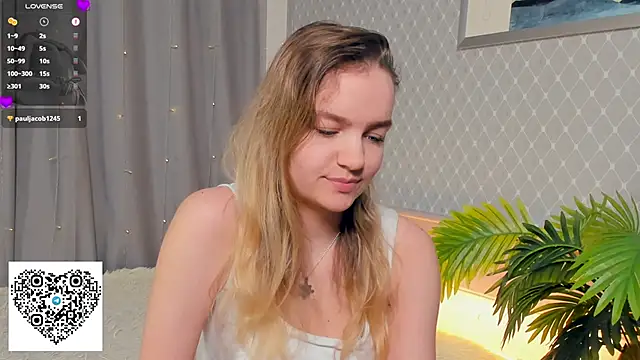 KerenFurguson online show from 11-09-25, 07:56