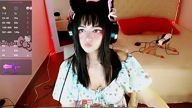 Snapshot of Lunyhose chatting on 10-27-25, 07:51 Lunyhose online show from 10-27-25, 07:51