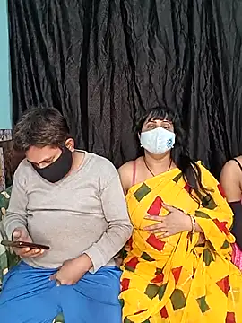 Snapshot of kamini_bhabhi chatting on 12-05-25, 02:47 kamini bhabhi online show from 12-05-25, 02:47