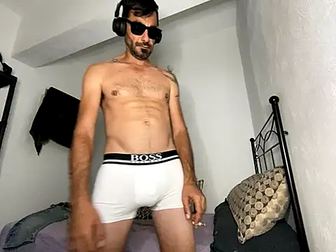 Snapshot of Asmodeo-6 chatting on 11-12-25, 07:13 Asmodeo-6 online show from 11-12-25, 07:13