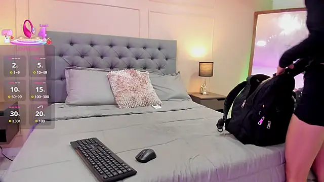 ALICESANDOVAL online show from 10-02-25, 11:28