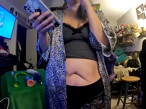 R4inbowK1tty online show from 11-20-25, 05:40