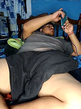 ramito1007 online show from 11-26-25, 03:29