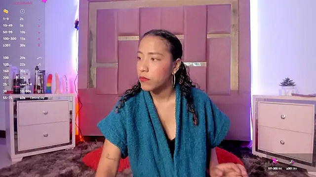 Snapshot of AikoSnow chatting on 10-02-25, 05:20 AikoSnow online show from 10-02-25, 05:20