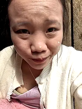 liu-liusexy online show from 04-05-26, 02:09