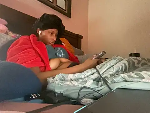 Brooke012 online show from 04-22-26, 06:27