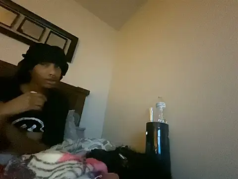Brooke012 online show from 05-30-26, 07:05