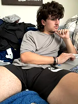 Snapshot of conradical18 chatting on 09-24-25, 07:06 conradical18 online show from 09-24-25, 07:06