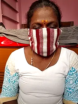 umashreetamil online show from 12-18-25, 10:54