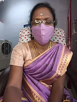 Snapshot of umashreetamil chatting on 05-14-26, 05:58 umashreetamil online show from 05-14-26, 05:58