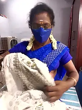 Snapshot of umashreetamil chatting on 05-16-26, 04:42 umashreetamil online show from 05-16-26, 04:42