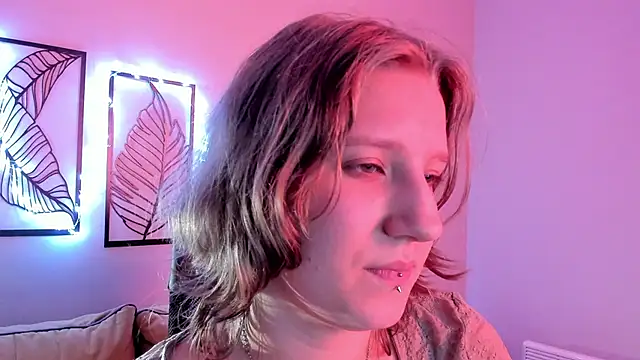 Hailey Foxy online show from 11-12-25, 09:32