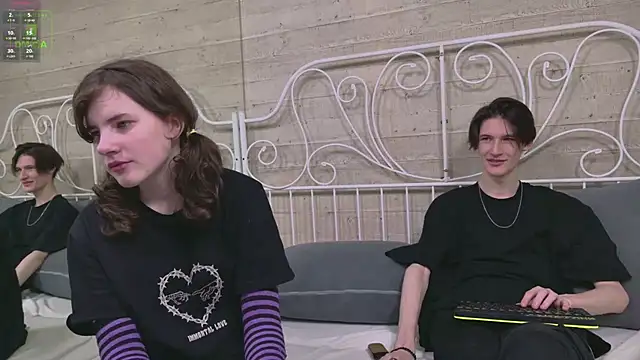 ViviaraNGendy online show from 09-21-25, 10:39